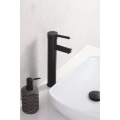 Fackelmann Stand-Armatur New York Schwarz -Wenko Verkaufs-Shop 4008033862202 3254 03